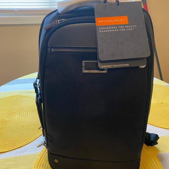 Briggs & Riley Medium Bookbag - Picture 4 of 4